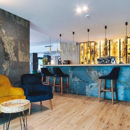 Hotel Domnitei Călimăneşti Bagian luar foto