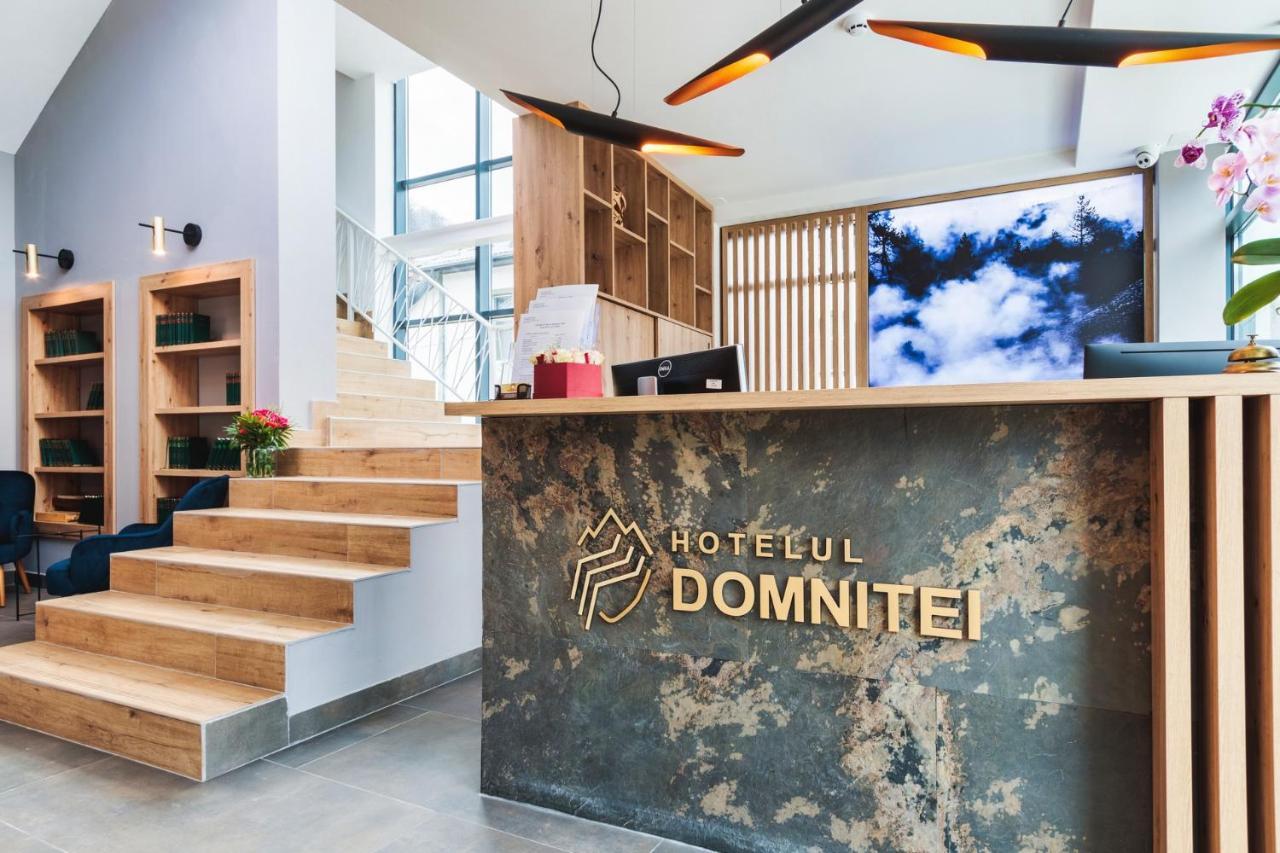 Hotel Domnitei Călimăneşti Bagian luar foto
